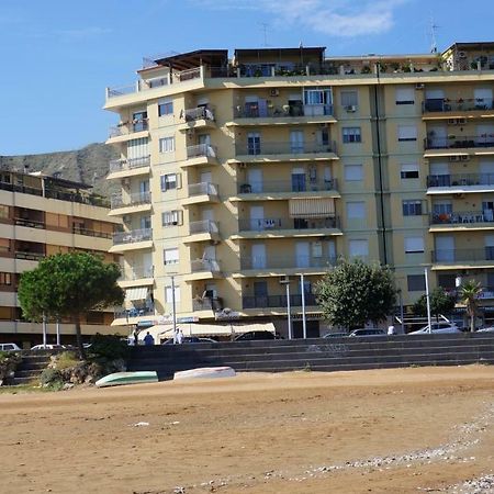 Lullymia Bed & Breakfast Crotone Eksteriør bilde