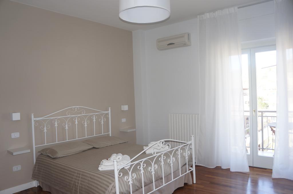 Lullymia Bed & Breakfast Crotone Rom bilde