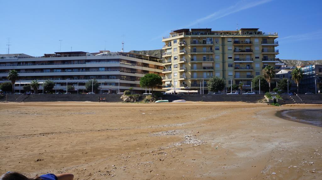 Lullymia Bed & Breakfast Crotone Eksteriør bilde