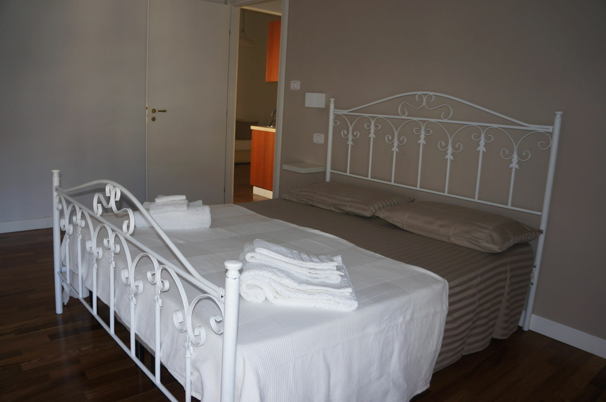 Lullymia Bed & Breakfast Crotone Eksteriør bilde